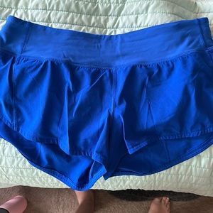 Lululemon Speed up low rise lined shorts 2.5”